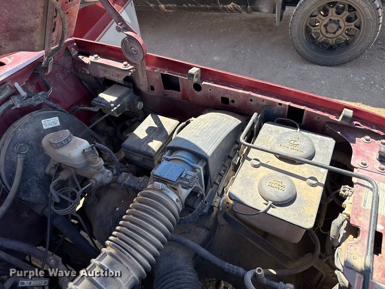 image for item DS6825 1996 Ford F150 pickup truck