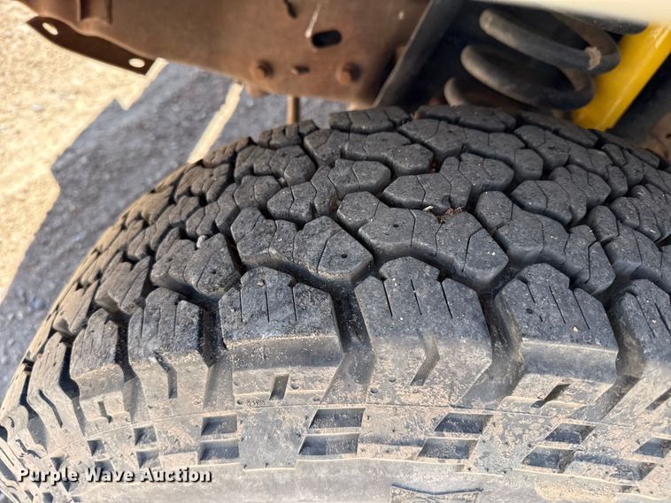image for item DS6825 1996 Ford F150 pickup truck