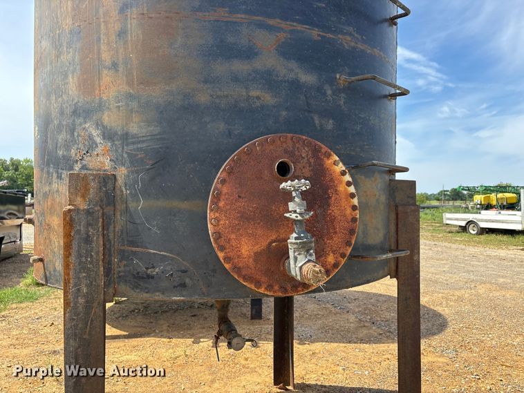 image for item DT0249 Steel tank