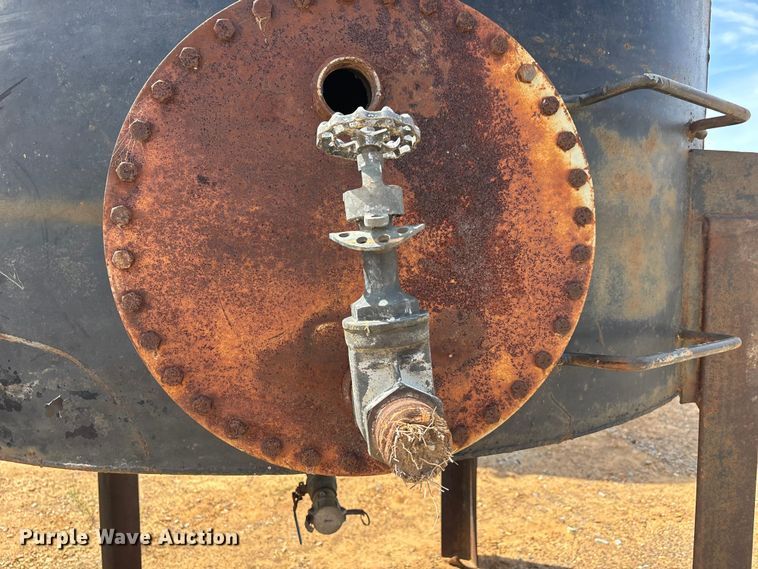 image for item DT0249 Steel tank