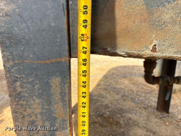 image for item DT0249 Steel tank
