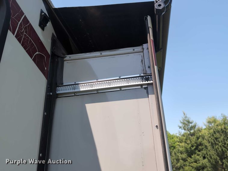 image for item DT1756 2013 Ford F450 RV
