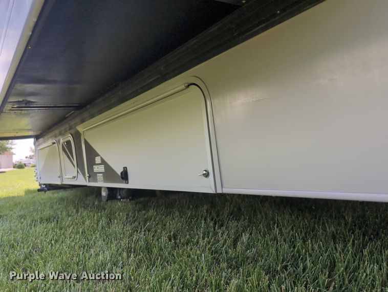 image for item DT1756 2013 Ford F450 RV