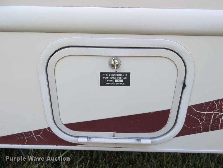 image for item DT1756 2013 Ford F450 RV