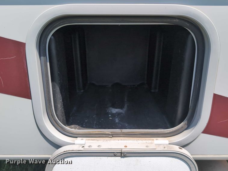 image for item DT1756 2013 Ford F450 RV