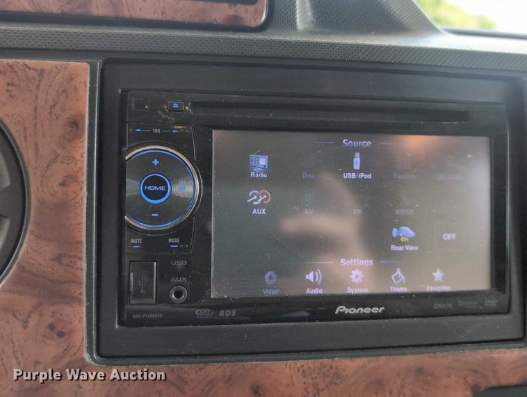 image for item DT1756 2013 Ford F450 RV