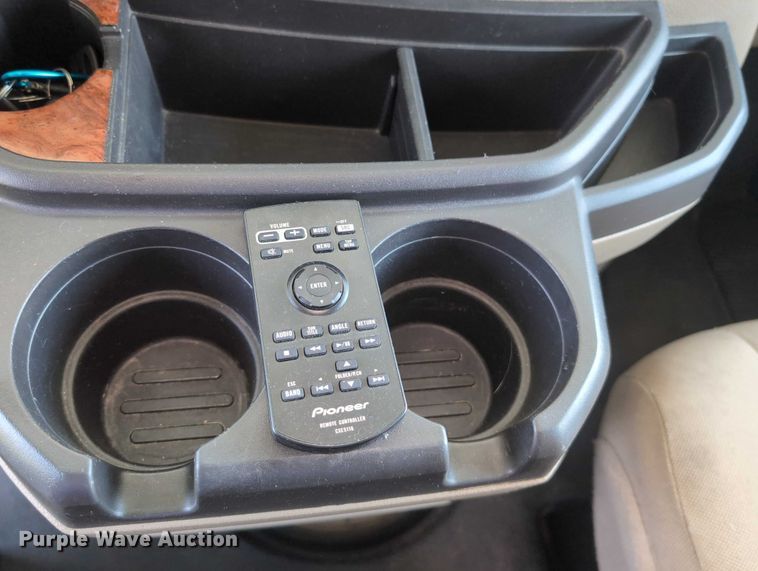 image for item DT1756 2013 Ford F450 RV