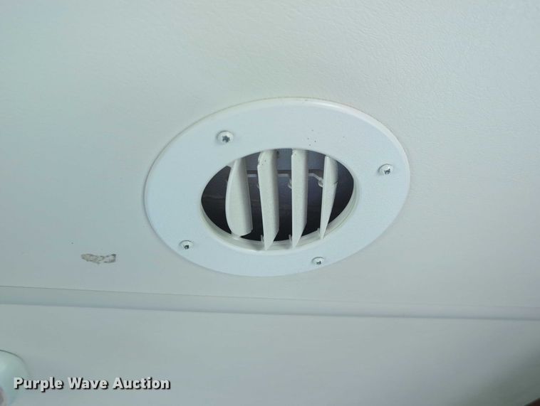 image for item DT1756 2013 Ford F450 RV