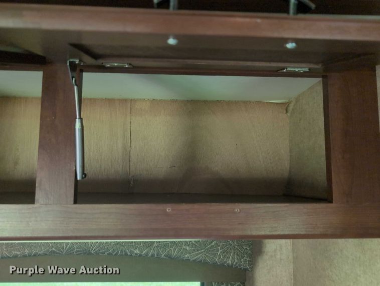image for item DT1756 2013 Ford F450 RV