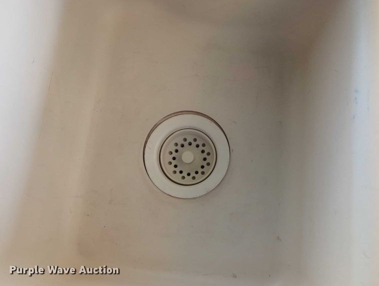 image for item DT1756 2013 Ford F450 RV