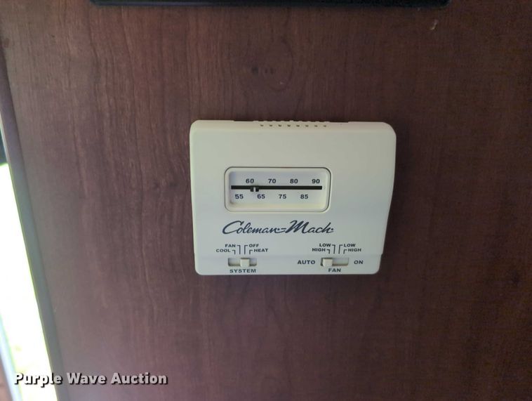 image for item DT1756 2013 Ford F450 RV