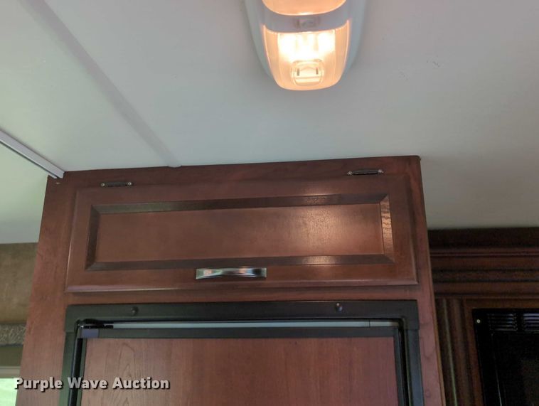 image for item DT1756 2013 Ford F450 RV