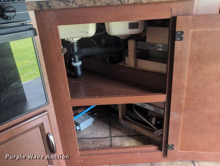 image for item DT1756 2013 Ford F450 RV