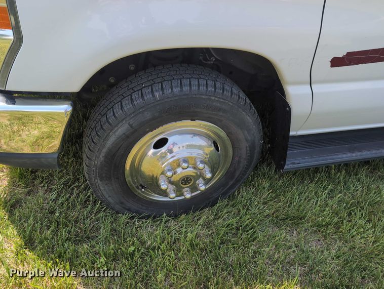 image for item DT1756 2013 Ford F450 RV