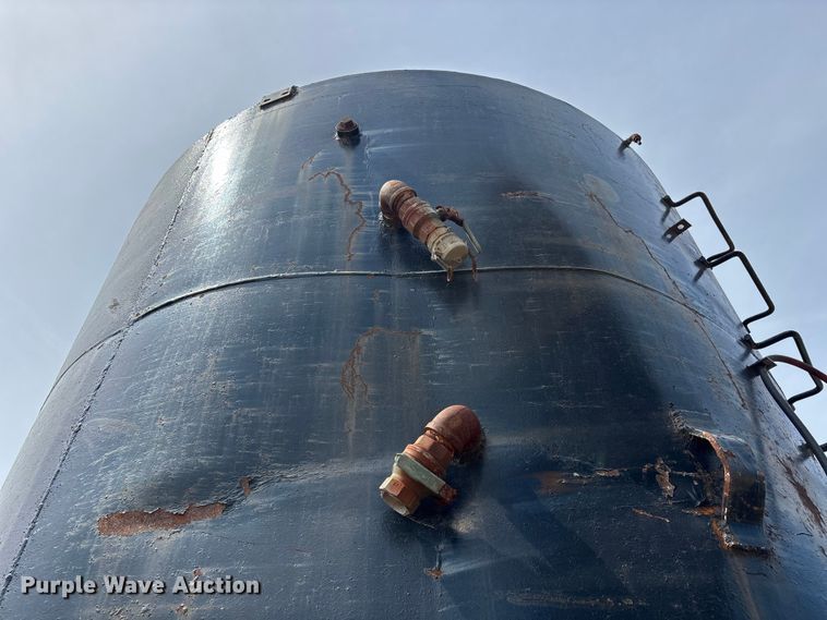 image for item DV4250 Steel tank