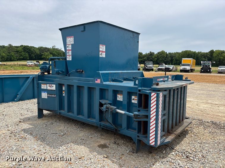 image for item DV4251 Marathon baler