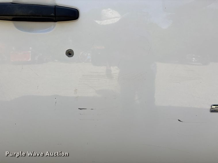 image for item DV4300 2009 GMC Sierra 2500HD Crew Cab pickup truck