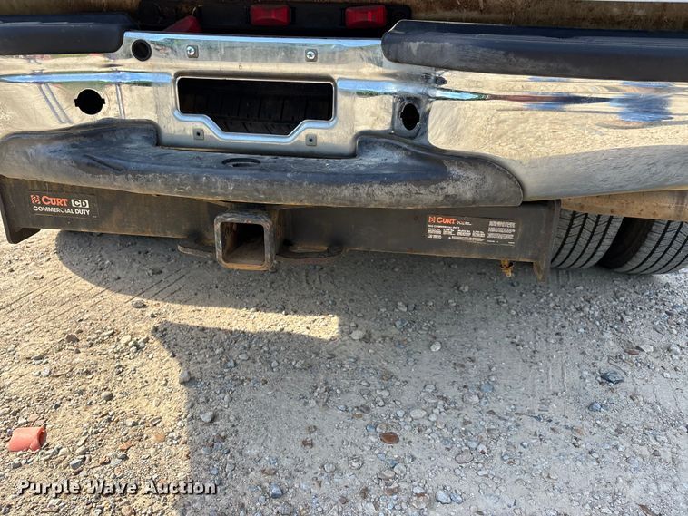 image for item DV4301 2003 Ford F350 Super Duty Ext. Cab pickup truck