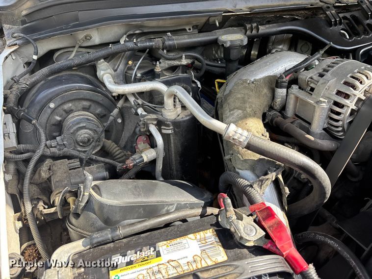 image for item DV4301 2003 Ford F350 Super Duty Ext. Cab pickup truck