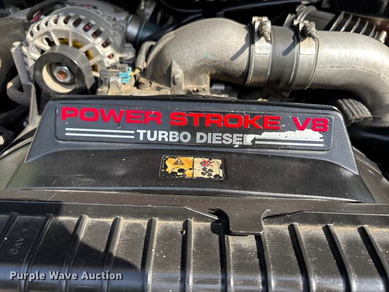 image for item DV4301 2003 Ford F350 Super Duty Ext. Cab pickup truck