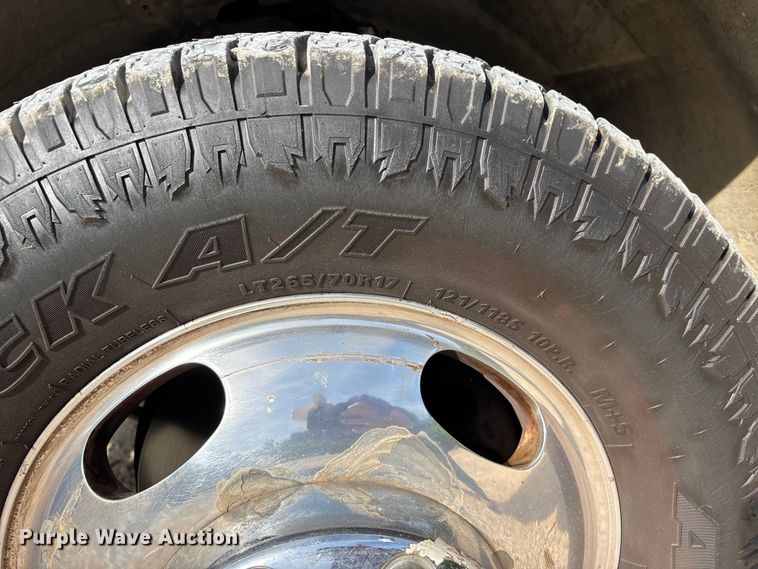 image for item DV4302 2007 Ford F350 Super Duty Crew Cab pickup truck