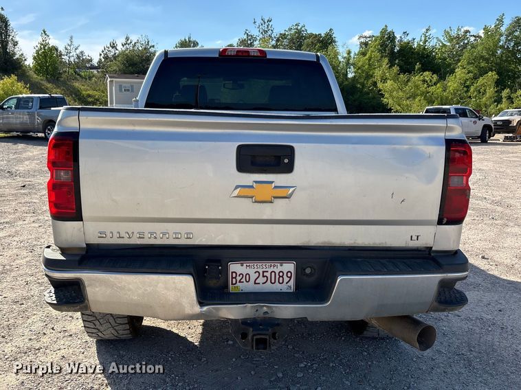 image for item DV4306 2019 Chevrolet Silverado 2500HD Crew Cab pickup truck