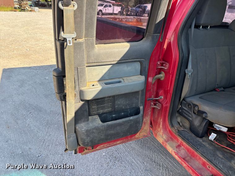 image for item DV4307 2013 Ford F150 Ext. Cab pickup truck