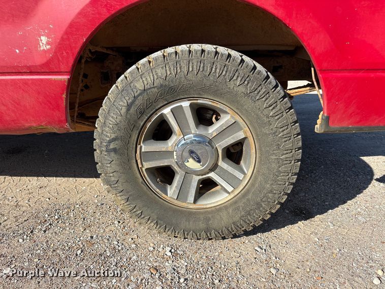image for item DV4307 2013 Ford F150 Ext. Cab pickup truck