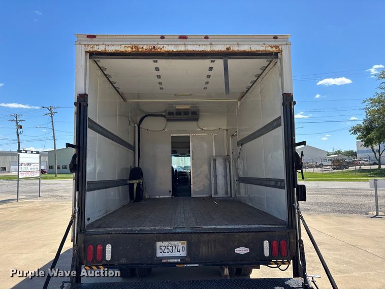image for item DV4342 2010 Freightliner Sprinter box truck