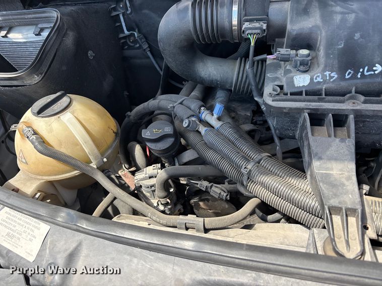 image for item DV4342 2010 Freightliner Sprinter box truck