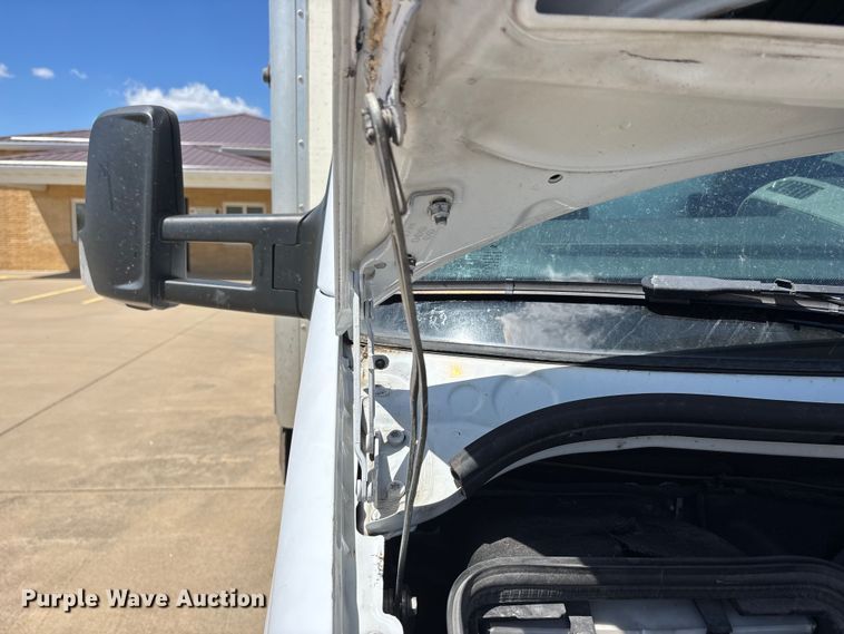 image for item DV4342 2010 Freightliner Sprinter box truck