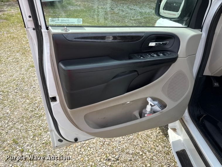 image for item DZ4450 2019 Braun  Dodge Grand Caravan handicap accessible van