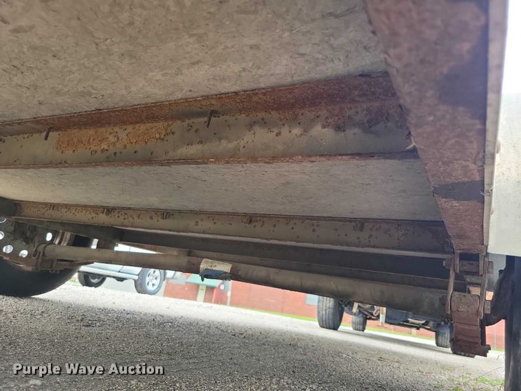 image for item DZ7087 2015 Bravo enclosed cargo trailer