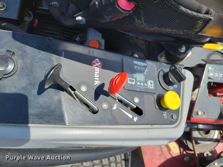 image for item DZ7104 2023 eXmark Lazer Z ZTR lawn mower