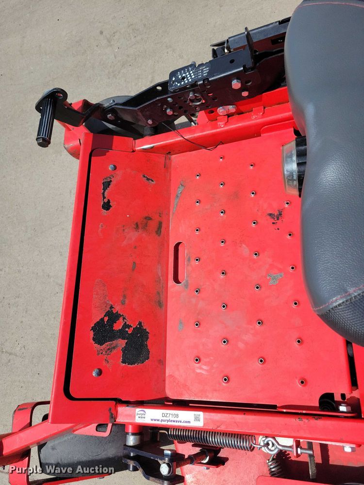 image for item DZ7108 2021 Gravely Pro Turn 260 ZTR lawn mower