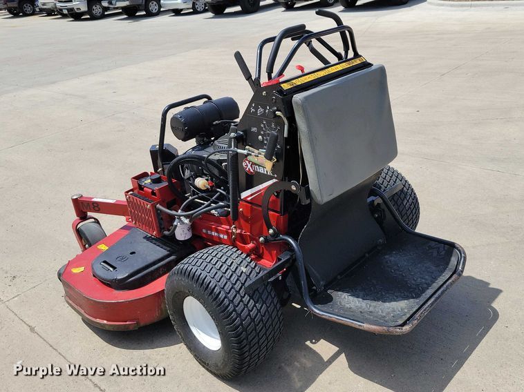 image for item DZ7109 eXmark S series ZTR lawn mower