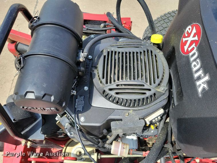 image for item DZ7109 eXmark S series ZTR lawn mower