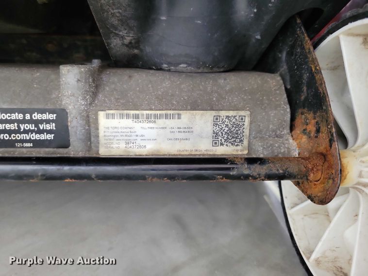 image for item DZ7110 (4) Toro Clean Power 721 R snow blowers