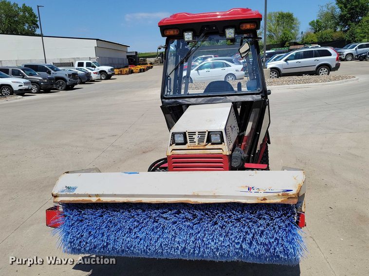 image for item DZ7112 2017 Ventrac 4500P broom