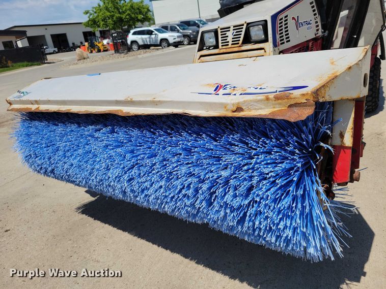 image for item DZ7112 2017 Ventrac 4500P broom