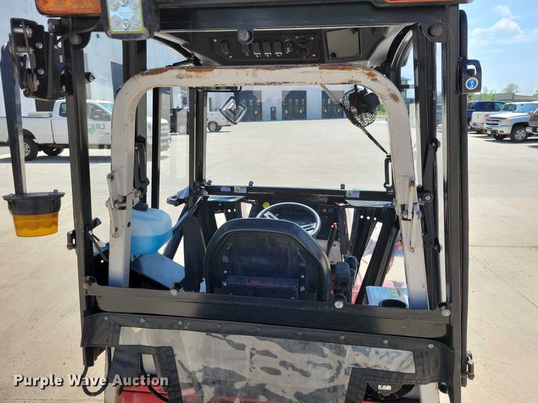 image for item DZ7112 2017 Ventrac 4500P broom