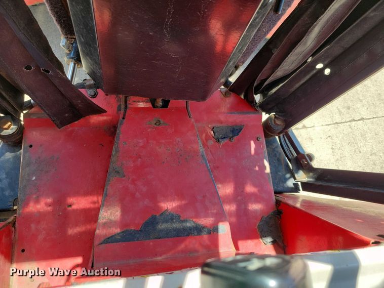 image for item DZ7112 2017 Ventrac 4500P broom