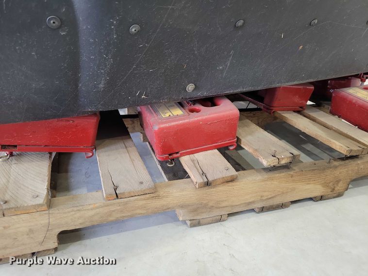 image for item DZ7113 eXmark grass bagger