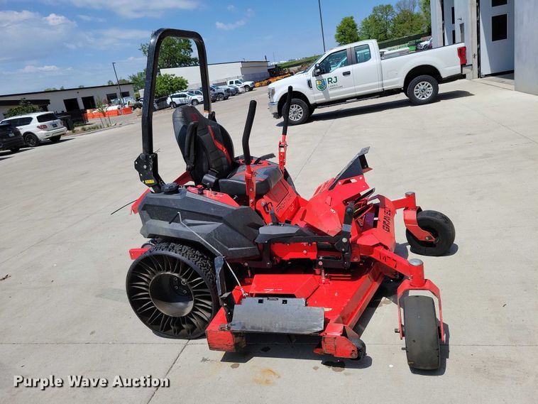 image for item DZ7116 2022 Gravely Pro Turn 672 ZTR lawn mower
