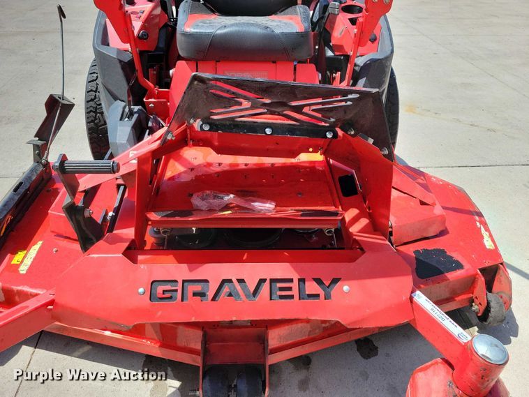 image for item DZ7116 2022 Gravely Pro Turn 672 ZTR lawn mower