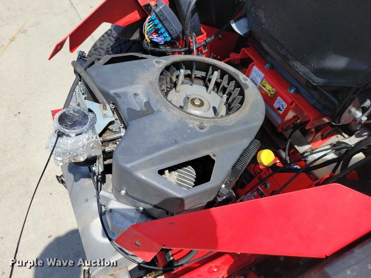 image for item DZ7116 2022 Gravely Pro Turn 672 ZTR lawn mower