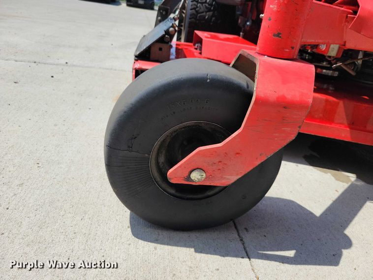 image for item DZ7116 2022 Gravely Pro Turn 672 ZTR lawn mower