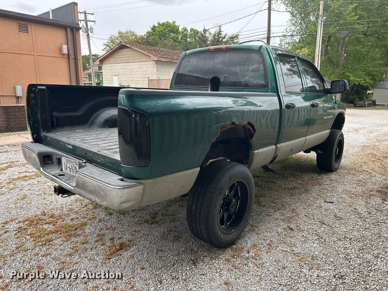 image for item EA4853 2003 Dodge Ram 2500 Crew Cab pickup truck