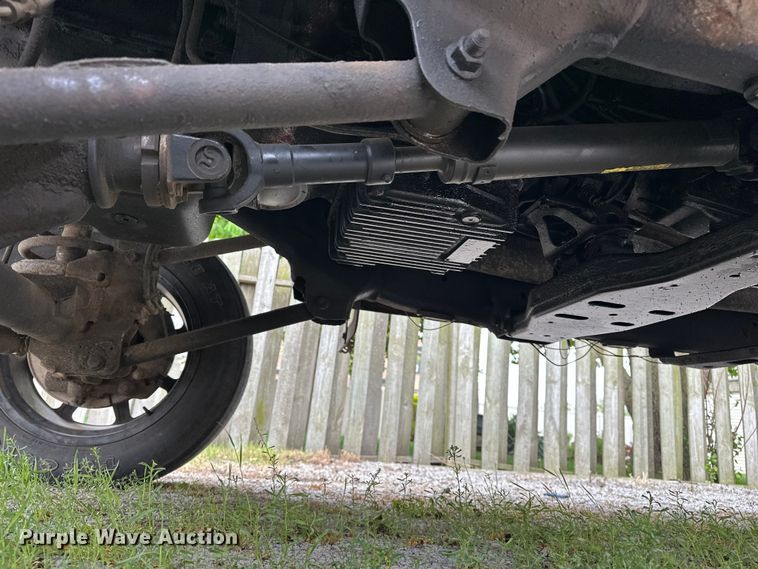 image for item EA4853 2003 Dodge Ram 2500 Crew Cab pickup truck