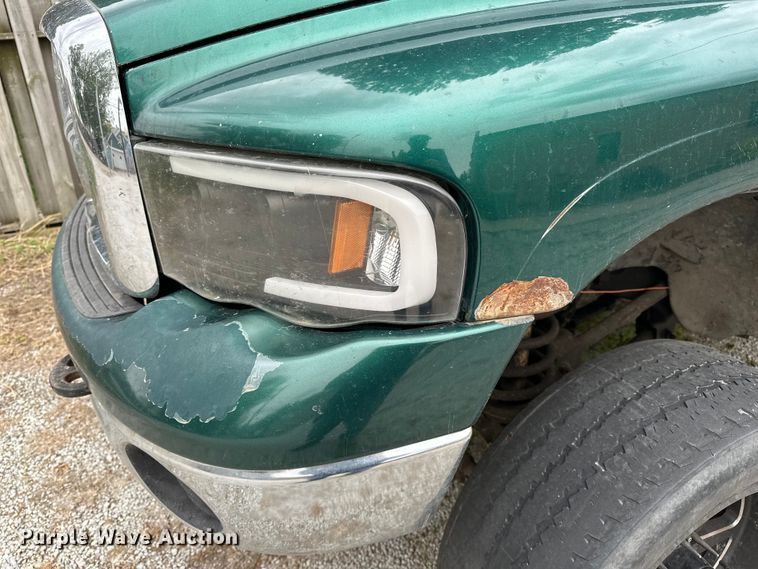image for item EA4853 2003 Dodge Ram 2500 Crew Cab pickup truck
